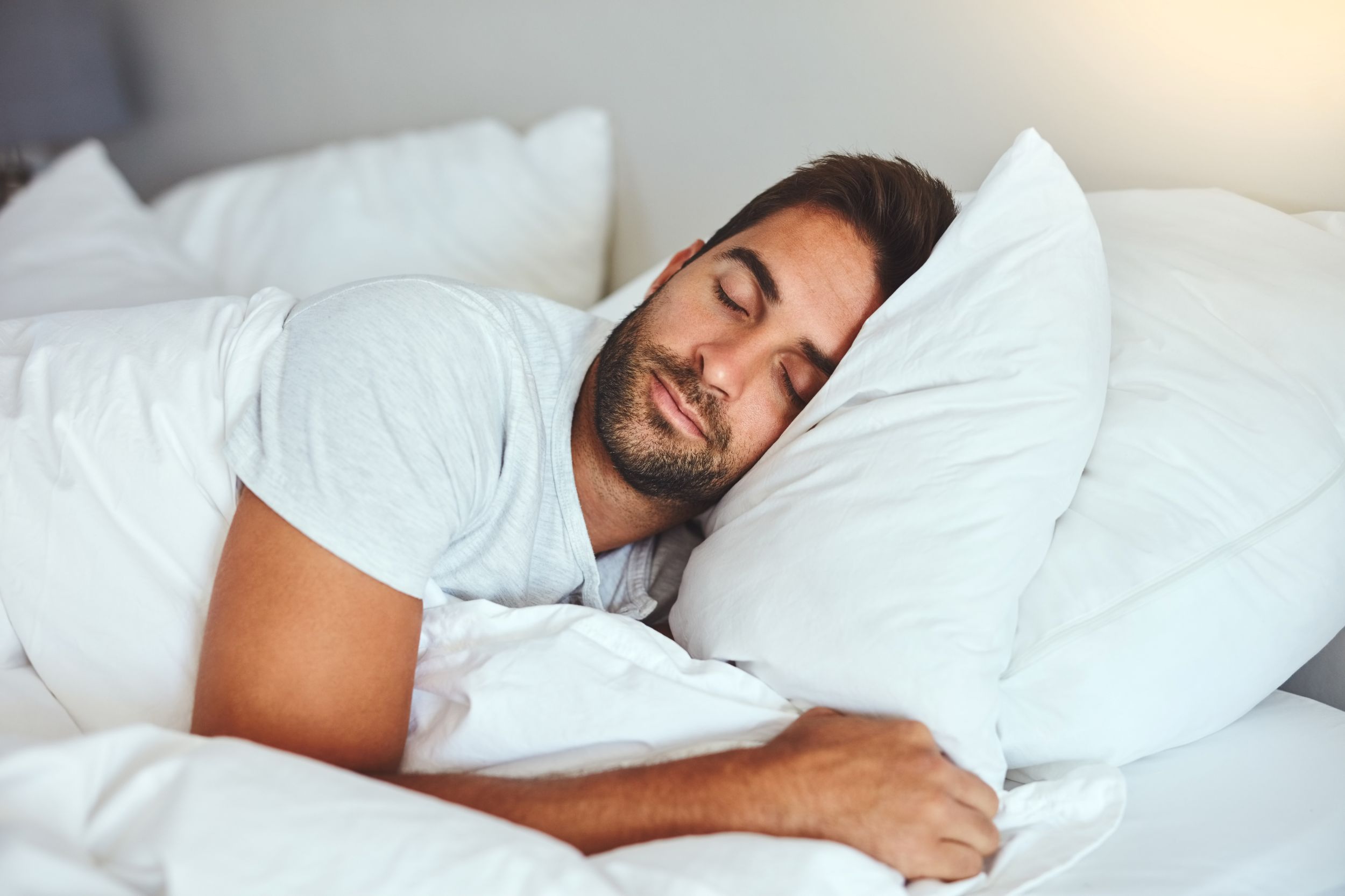 Comforter Shutterstock 2303746107